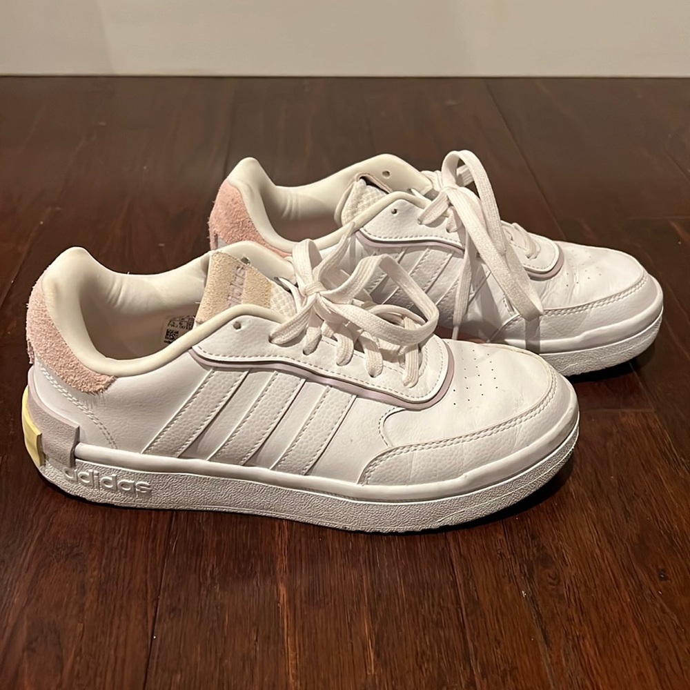 Adidas Women Postmove Shoes